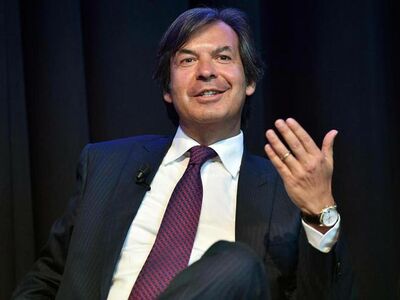  Intesa Sanpaolo, utile oltre 4 miliardi (+6%). «Siamo motore di sviluppo» 