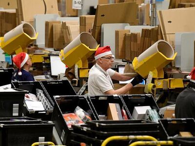  Amazon, 200 Mila posti di lavoro in più per le feste. Le offerte in Italia 