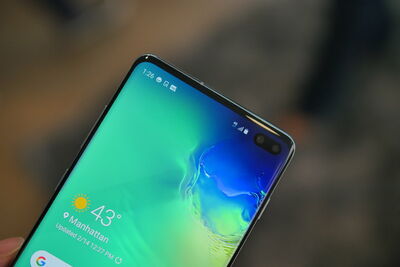  Samsung Galaxy S10 sottoposto a stress test: come se la sarà cavata? 