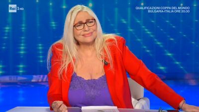 Mara Venier ha il Covid: lo dice Fiorello in diretta - TvBlog 
