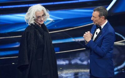  Drusilla Foer a Sanremo 2023, l'idea di Amadeus - TvBlog 