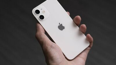  PAZZESCO, eBay finalmente molla la presa sull'iPhone 12 mini (Bianco): che sconto! 