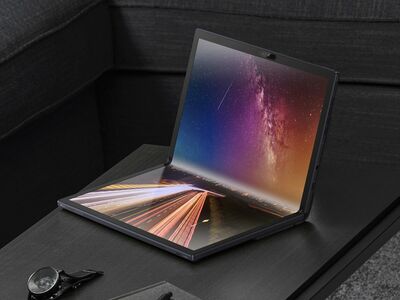 Asus Zenbook 17 Fold OLED, un pieghevole che risulta davvero versatile 