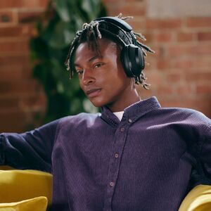  Bowers & Wilkins PX7 s2, le nuove cuffie wireless con cancellazione del rumore 