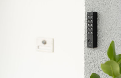  Nuki Keypad 2.0: apri la porta con l’impronta digitale o con un codice 