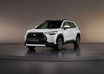  Nuova Toyota Corolla Cross, adesso si può preordinare online in Italia 