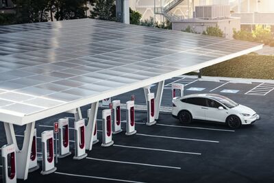  Tesla apre a tutti i Supercharger in molti nuovi Paesi europei. Italia ancora esclusa 