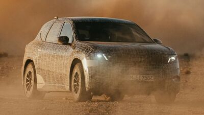  La Nuova Bmw iX3 sfida il caldo torrido e si prepara al debutto 