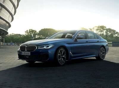  Bmw Serie 5, nuove foto spia della prossima generazione della berlina 