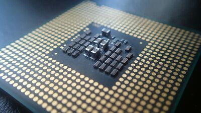 Crisi dei Chip, Stellantis ferma la produzione in diversi impianti europei 