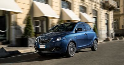  Lancia Ypsilon, arriva il restyling: tutte le novità 