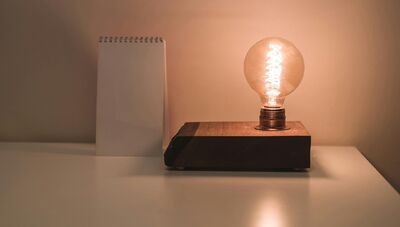  Luce e Gas a prezzo bloccato per evitare i rincari: ecco la soluzione giusta 