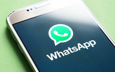  Whatsapp si rinnova con nuovissimi sfondi e temi per le Chat 