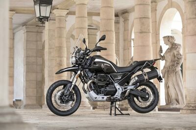  Moto Guzzi: le prime novità del 2022 nei concessionari 