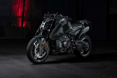  Brabus 1400 R Signature Edition: solo 100 esemplari per la lussuosa Hyper Naked su base KTM 