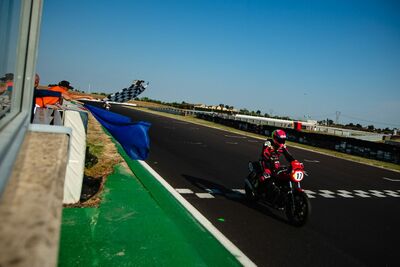  Trofeo Moto Guzzi Fast Endurance: al Cremona Circuit un altro interessante confronto del 2022 