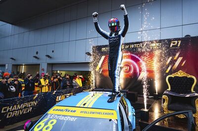  WTCR | Ehrlacher fa il bis a Sochi: secondo Titolo Mondiale con Lynk & Co 