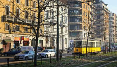  Milano, il pass sosta residenti diventa digitale: come ottenerlo 