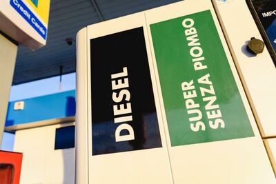  Benzina e diesel: Decreto taglia prezzi del Governo, cosa prevede 