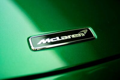  Mclaren, vuole diventare l'unico proprietario di questo modello: prende una decisione folle e dispendiosa