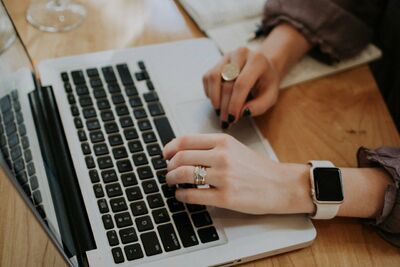  Come scrivere prompt efficaci nelle chat con l 'Intelligenza Artificiale 