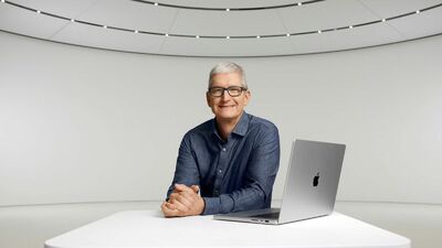  Flop Siri e Apple Intelligence, Tim Cook deve correre ai ripari e fare come Steve Jobs 