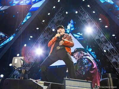  √ Da Vasco a Ultimo: in viaggio verso i grandi concerti negli stadi 