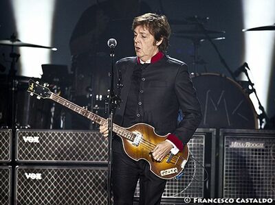  √ Paul McCartney e Roger Waters nel trailer del doc su Abbey Road 