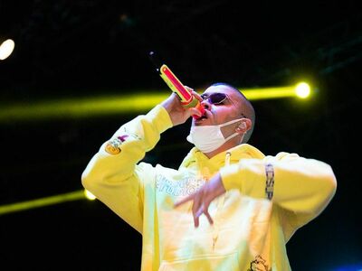  √ IFPI, a Bad Bunny il Global Album Award 2022 