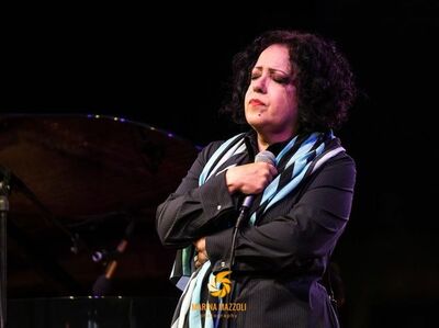  √ Antonella Ruggiero canta Franco Battiato per l'Ucraina 