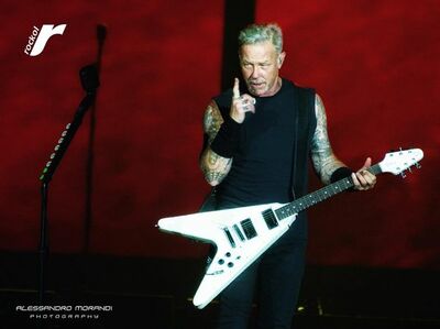  √ Due fan dei Metallica banditi a vita in Australia 