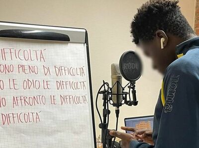  √ Rap, violenza, educazione e misoginia: parola agli esperti 