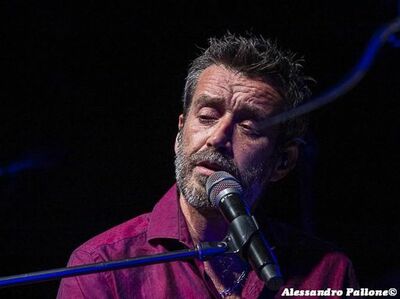  √ Daniele Silvestri: sono tornato A raccontare storie e mi Piace 