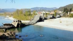  Viabilità - Crollo Ponte Albiano Magra, l'emergenza virus evita una strage 