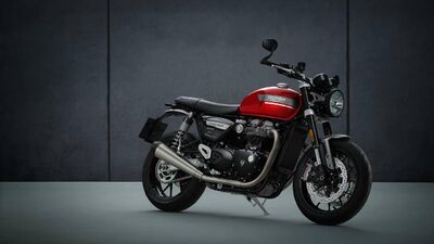  1000 km con Triumph Speed Twin 1200
