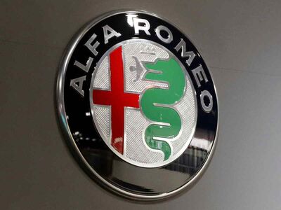 Alfa Romeo distrutta per sempre? Il piano Stellantis che fa venire i brividi agli italiani | Allaguida 
