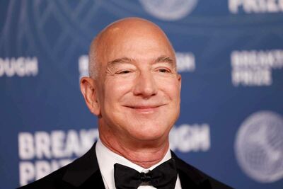  Jeff Bezos sfida Elon Musk? Spunta una nuova Auto che può mettere ko Tesla su tutto, in particolare sul prezzo | Allaguida 