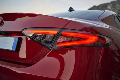  L'auto berlina più affidabile del mondo, schiaffo alle tedesche: un'italiana è risultata indistruttibile | Allaguida 