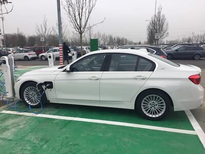  Auto Ibride, l'Ue valuta l'ok alla vendita anche dopo il 2035 