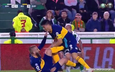  Boca Innamorato, De Rossi contro tutti 