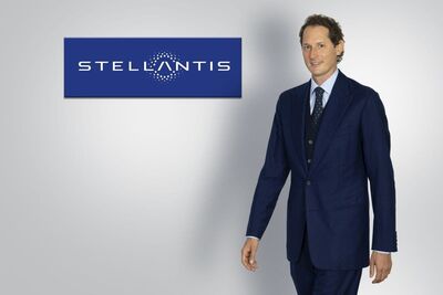  John Elkann mette in Guardia dal 'pericolo' che grava sull'industria auto in Europa e negli USA 