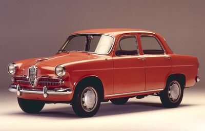  L'innovativa e sportiva Alfa Romeo Giulietta Berlina compie 70 anni 