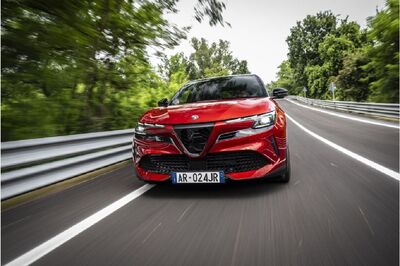  Alfa Romeo: Aprile 2025 miglior Mese degli ultimi 5 anni come numero di vendite in Italia 