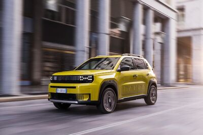  Fiat Grande Panda Hybrid e 600 Hybrid: al via gli ordini per la versione Business 