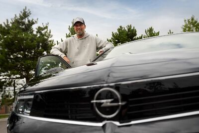  Jurgen Klopp riceve la sua nuova Opel Astra Plug-in Hybrid [Video] 