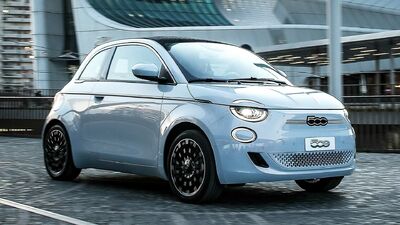  Fiat 500 elettrica: nuovi dettagli ufficiali su autonomia, prezzo e data di consegna 