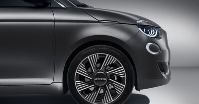  La Rivoluzione Sportiva di Fiat: L'Arrivo del Termico sulla 600 Accende il Dubbio sulla 500 Hybrid 