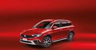  Nuova Fiat Tipo Hatchback e Station Wagon 1.5 Hybrid 48V 