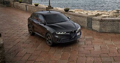  Alfa Romeo lancia in Giappone l'edizione limitata 'TONALE Hybrid INTENSA': solo 56 esemplari del SUV dal design sofisticato 