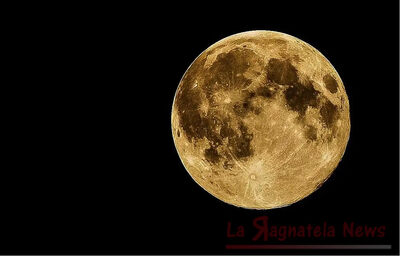  La Superluna del Castoro, stasera 05/11/25 una Luna piena grandissima 